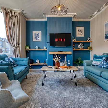 2 Bedrooms Modern, Stunning & Stylish Contractor House, Prime Portsmouth Location With Free Parking Permit, Summer Special Offer!! - By Blue Puffin Stays Экстерьер фото
