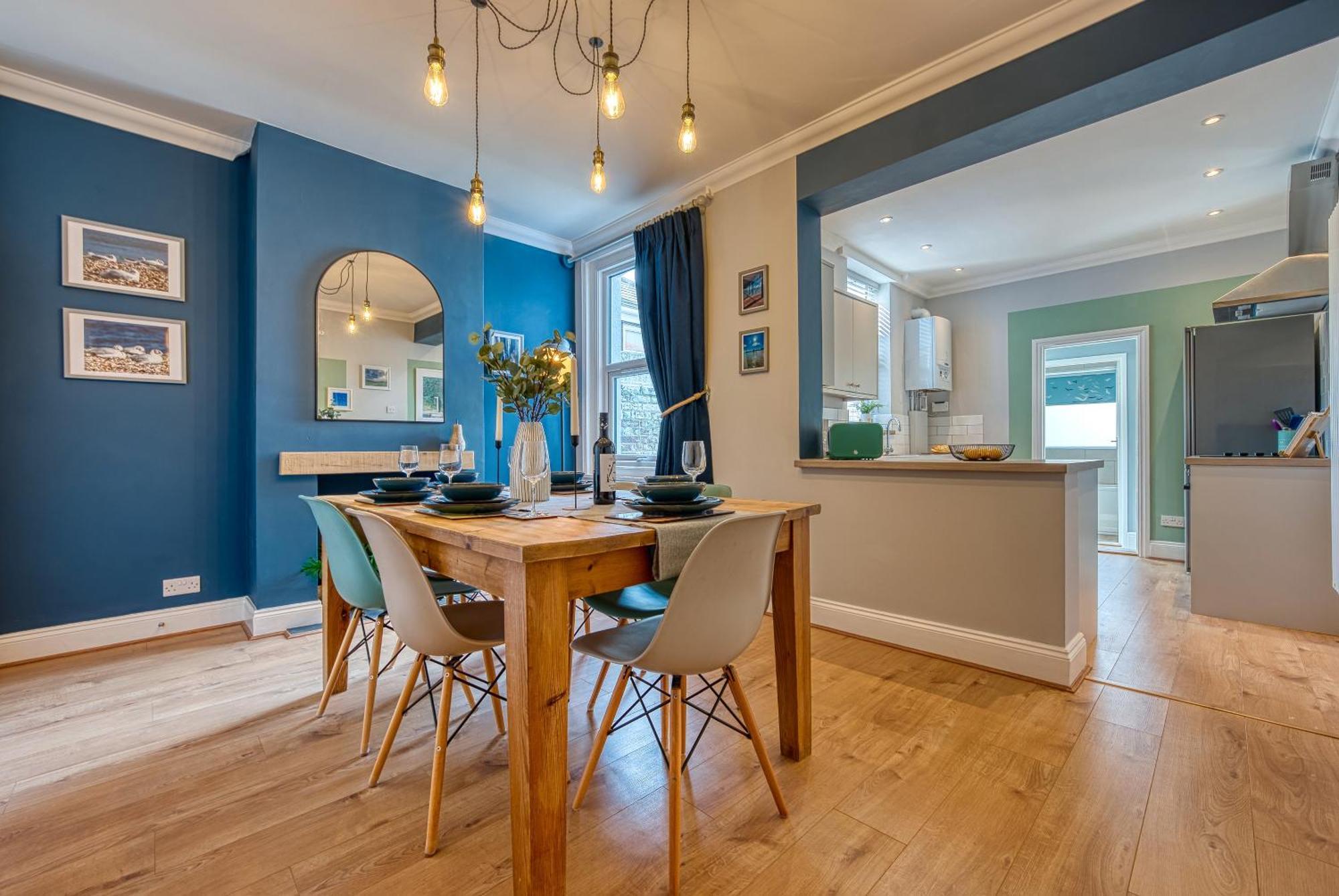 2 Bedrooms Modern, Stunning & Stylish Contractor House, Prime Portsmouth Location With Free Parking Permit, Summer Special Offer!! - By Blue Puffin Stays Экстерьер фото